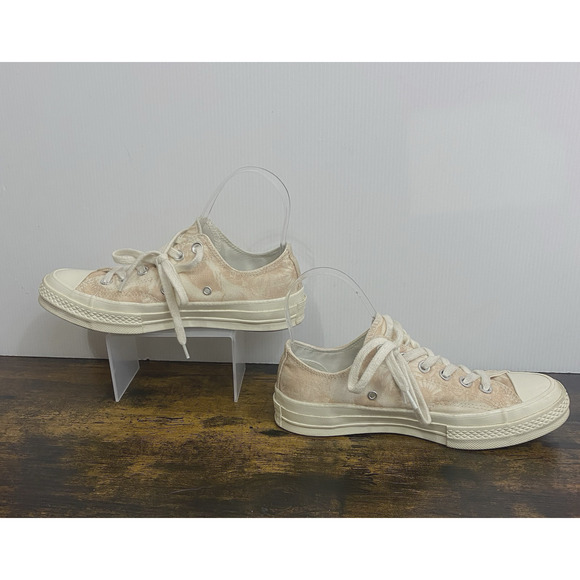 Converse Chuck Taylor 70 Sneakers Womens Sz 7 Peach Embroidered Spring Forward - Picture 2 of 10